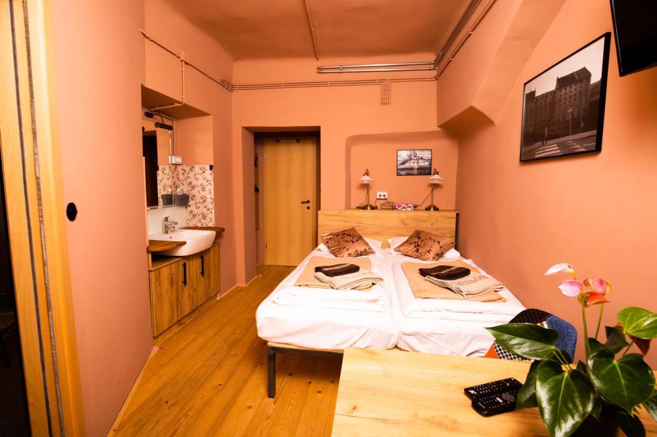Hostel Deznik