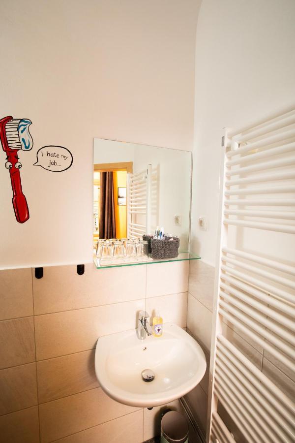 Hostel Deznik Ljubljana